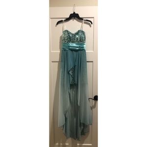 High-low waistline prom dress